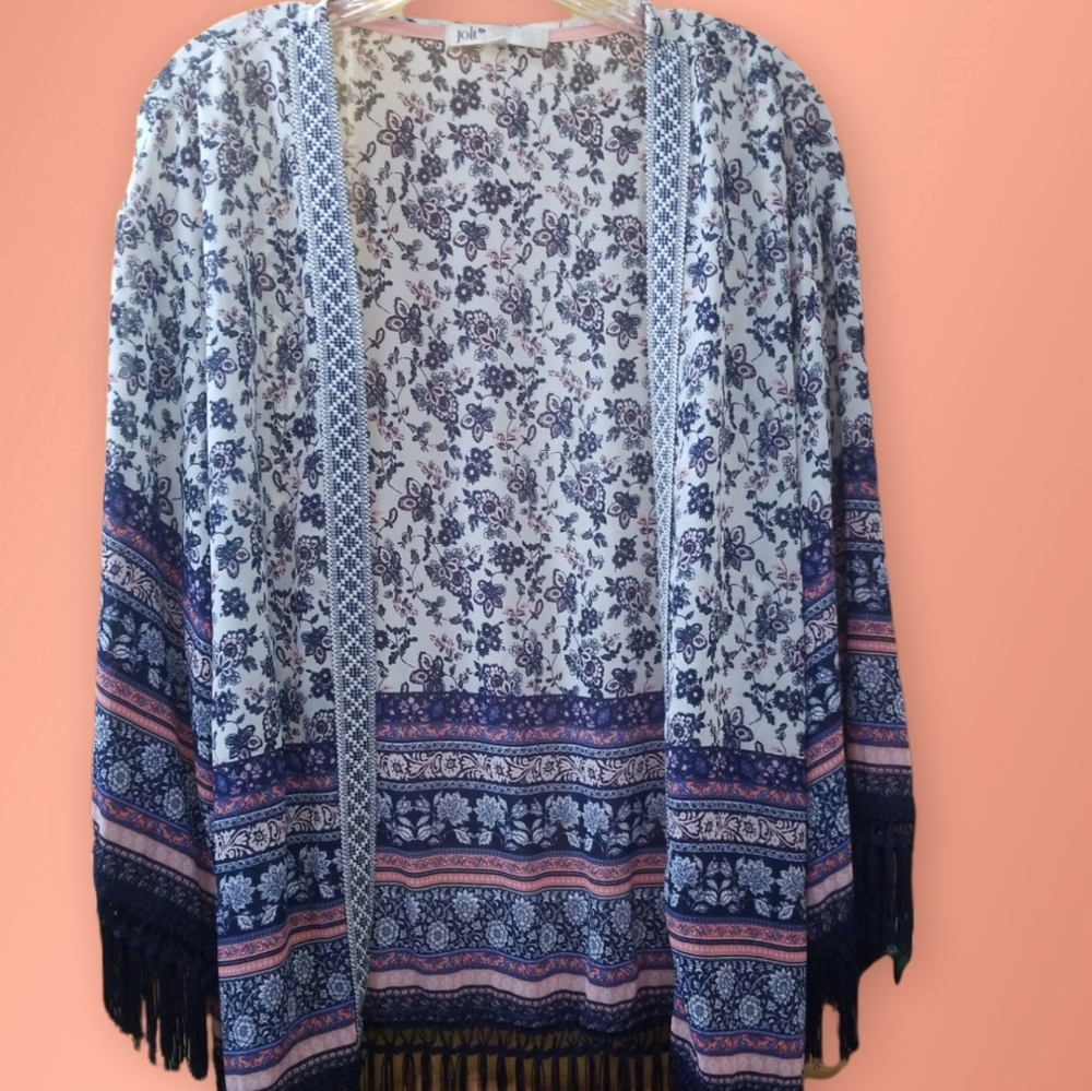 Ladies Kimono with arm holes and fringe